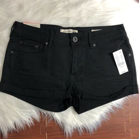Bullhead Pants - Bullhead • Low Rise Short Black Shorts
